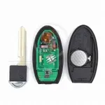 sentra versa leaf 4 buttons with blade